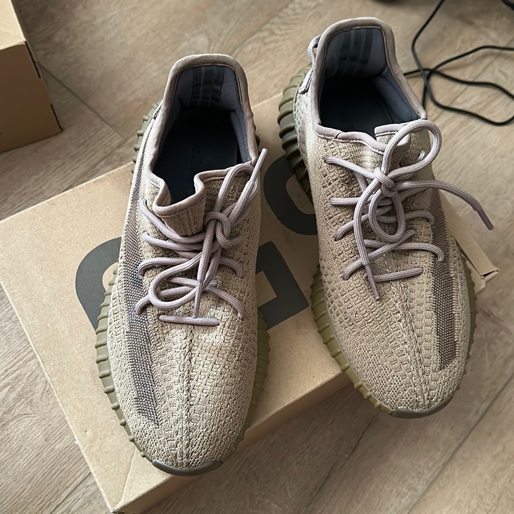 Adidas Yeezy boost 350 v2 Earth
